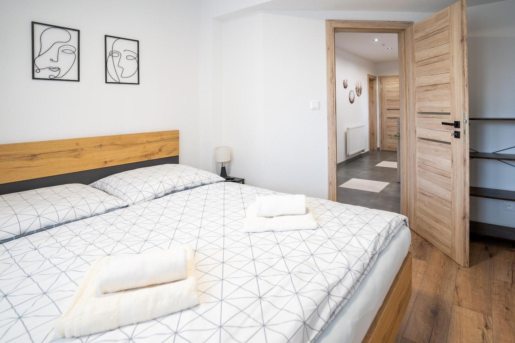 Apartmany Roster Liptovský Mikuláš Rum bild